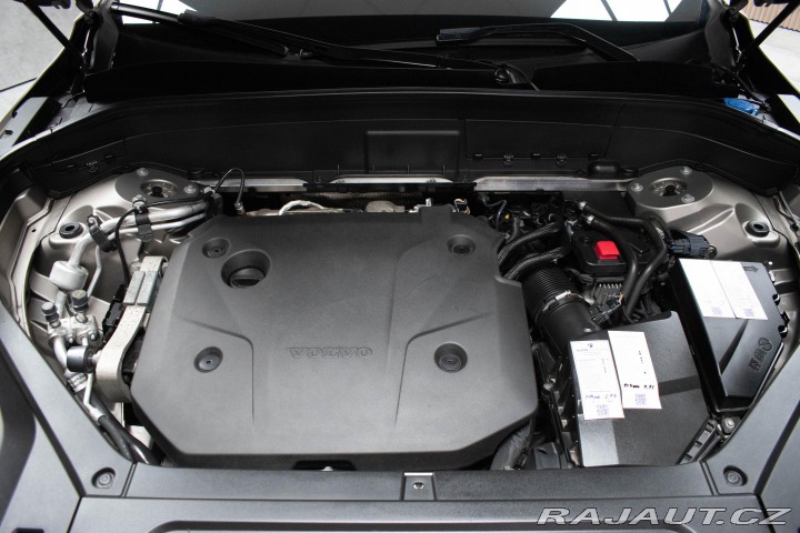 Volvo XC90 B5 AWD INSCRIPTION*TAŽNÉ* 2020