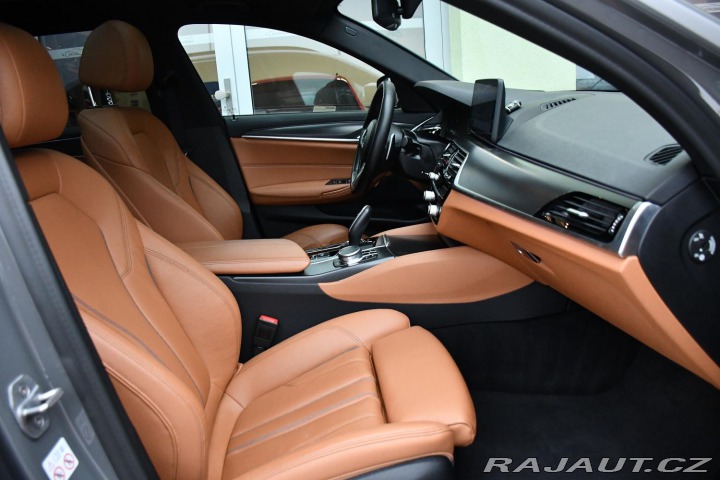 BMW 5 530d xD M-SPORT TAŽNÉ ČR 2021