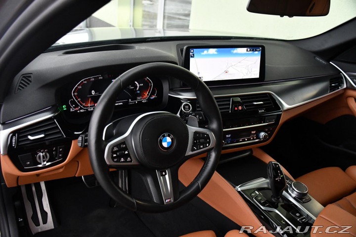 BMW 5 530d xD M-SPORT REZERVACE 2021