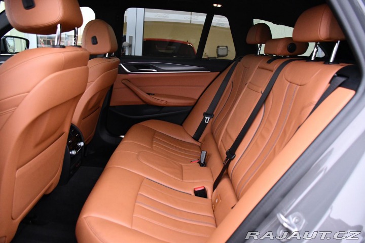 BMW 5 530d xD M-SPORT REZERVACE 2021