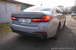 BMW 5 540xD M-Sport|2x sada kol 2021