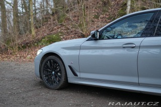 BMW 5 540xD M-Sport|2x sada kol 2021