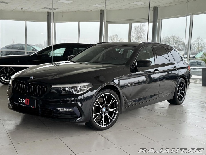 BMW 5 520d SportLine*REZERVACE! 2018