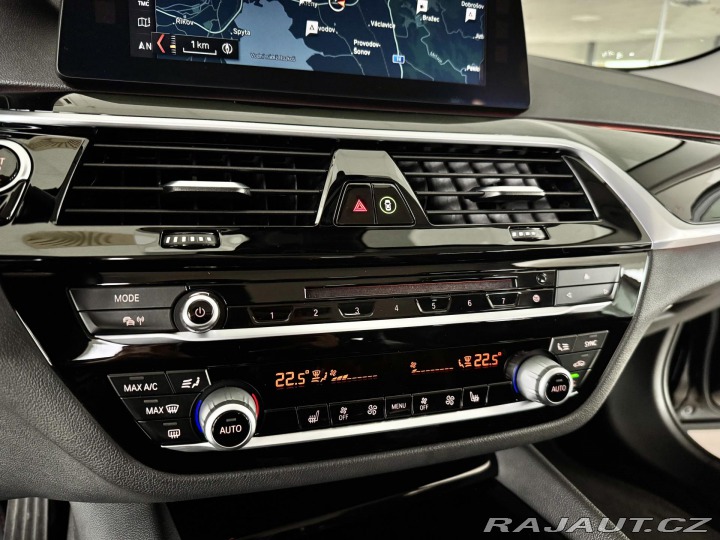 BMW 5 520d SportLine*Webasto*Ta 2018