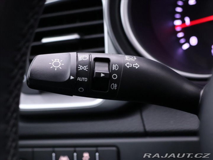 Kia Ceed 1,5 T-GDI 118kW Exclusi C 2022