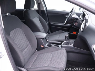 Kia Ceed 1,5 T-GDI 118kW Exclusi C 2022