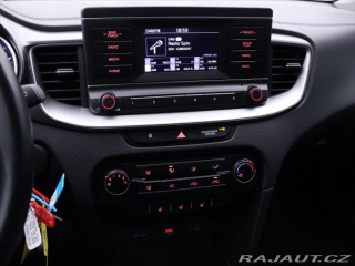 Kia Ceed 1,5 T-GDI 118kW Exclusi C 2022