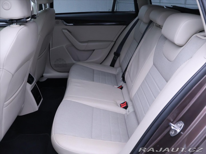 Škoda Octavia 1,8 TSI DSG Elegance4x4 C 2014