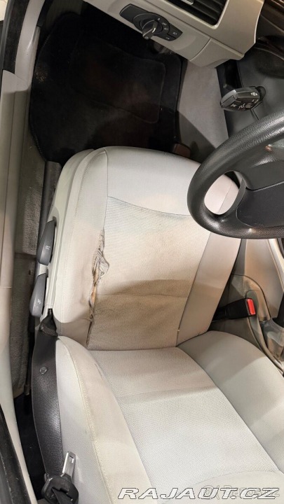 BMW 3 2,0   320i (110kw/150koni 1800