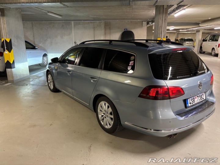 Volkswagen Passat 2,0   b7 TDI 2013