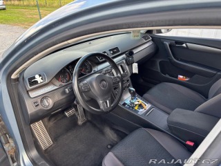 Volkswagen Passat 2,0 b7 TDI 2013