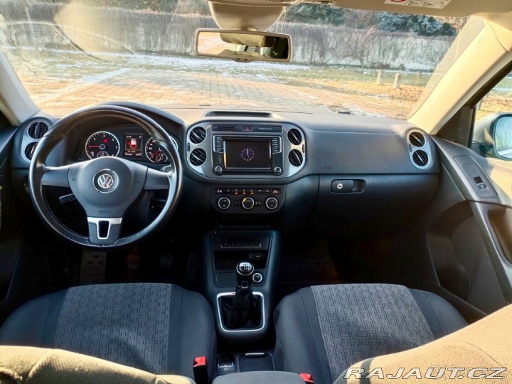 Volkswagen Tiguan 2,0   110 kW Sport & 2015