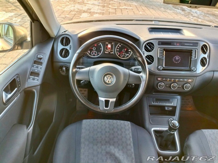 Volkswagen Tiguan 2,0   110 kW Sport & 2015