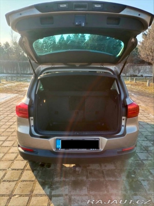 Volkswagen Tiguan 2,0   110 kW Sport & 2015