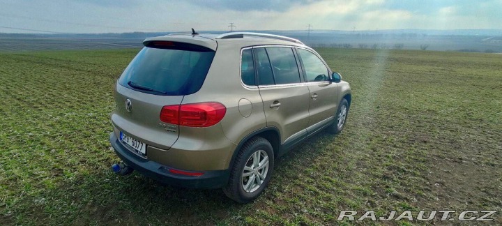 Volkswagen Tiguan 2,0   110 kW Sport & 2015