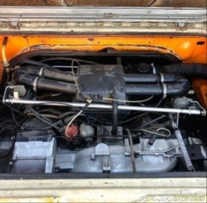 Volkswagen Transporter 2,0   t3 bus CU vzducháč 1982