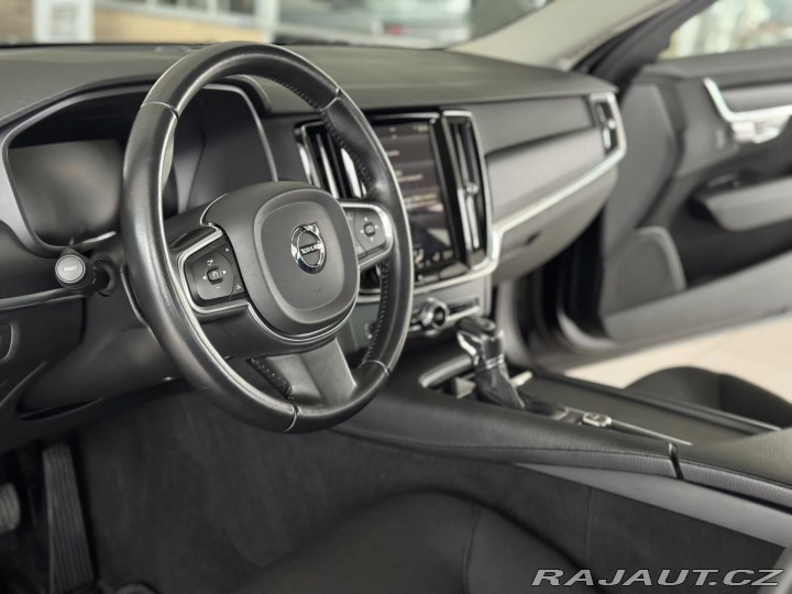 Volvo S90 D4 Aut*140kW*LED*REZERVAC 2017