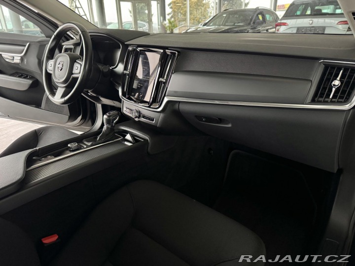 Volvo S90 D4 Aut*140kW*LED*REZERVAC 2017