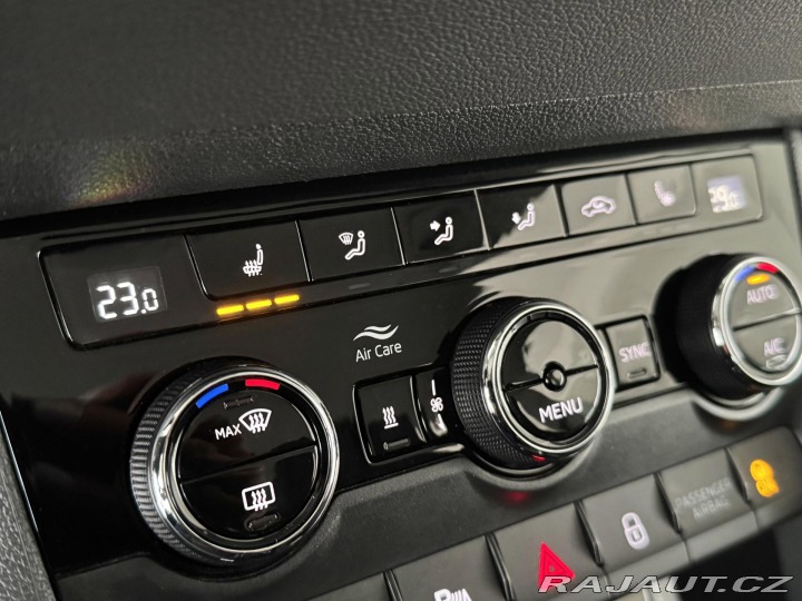 Škoda Karoq 1,6TDI DSG*STYLE*REZERVAC 2019