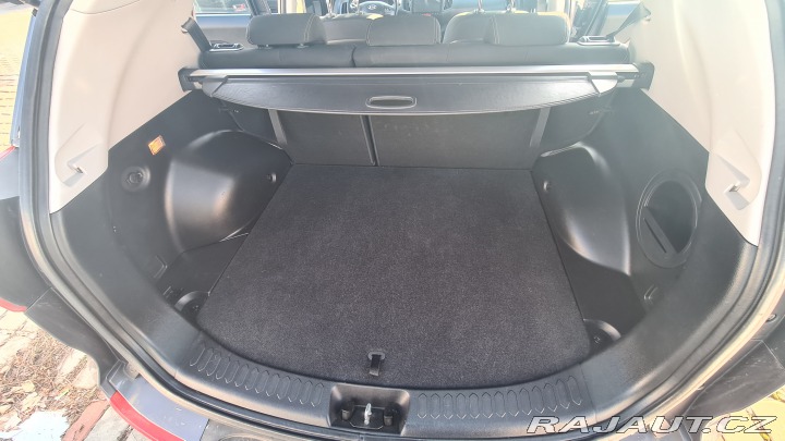 Kia Sportage 3 2010 AWD 2.0 CRDi 100kW 2010