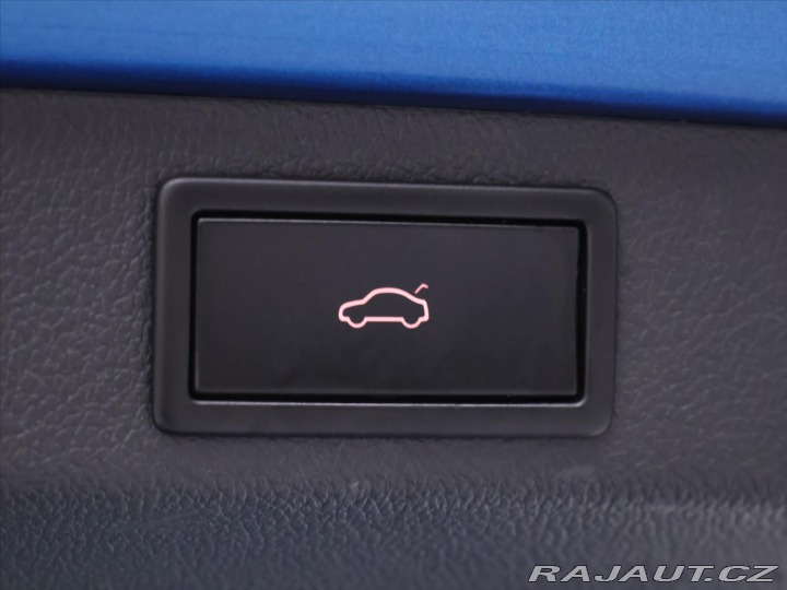 Škoda Superb 2,0 TDI DSG 4x4 CZ Scout 2020