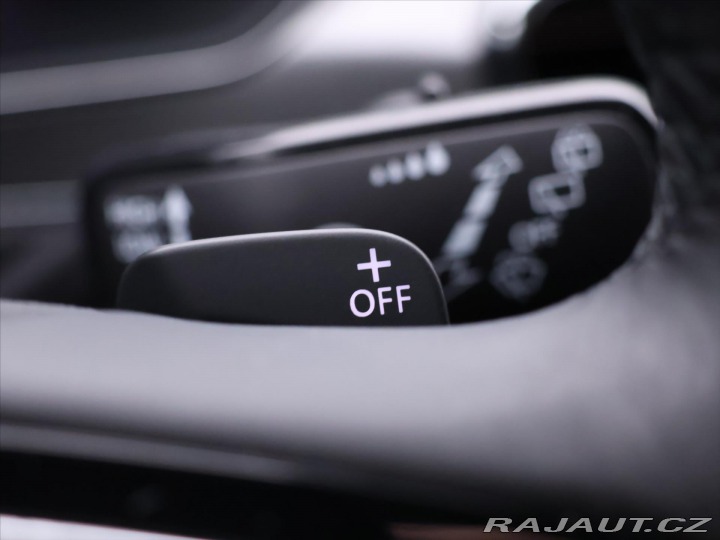 Škoda Superb 2,0 TDI DSG 4x4 CZ Scout 2020