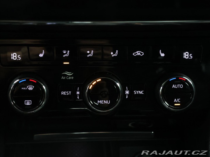 Škoda Superb 2,0 TDI DSG 4x4 CZ Scout 2020