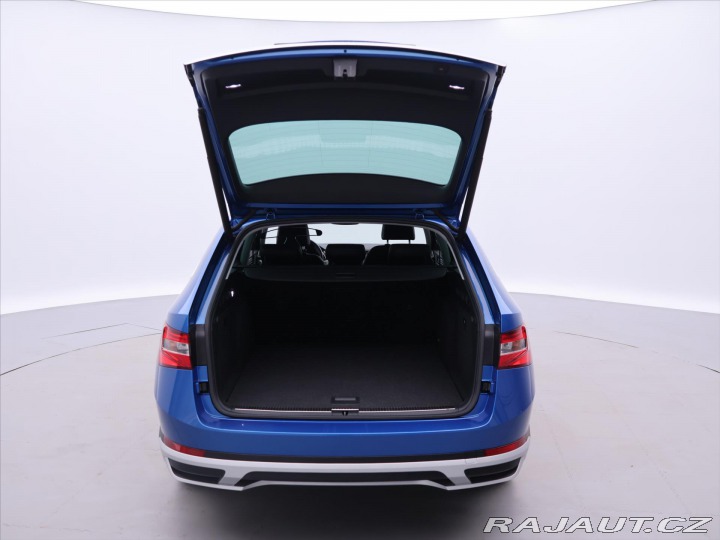 Škoda Superb 2,0 TDI DSG 4x4 CZ Scout 2020