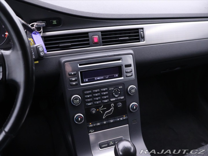 Volvo XC70 2,4 D5 135kW Tempomat AWD 2008