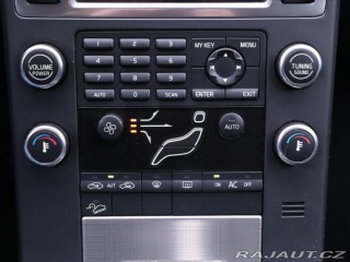 Volvo XC70 2,4 D5 135kW Tempomat AWD 2008