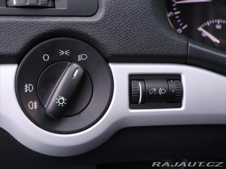 Škoda Octavia 2,0 TDI 103kW CZ Serv.Kni 2011