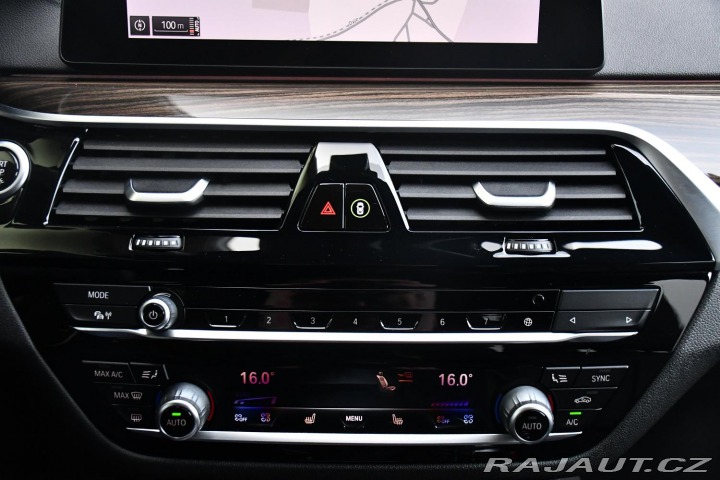 BMW 5 530d LUXURY LINE ČR 1M 2x 2020