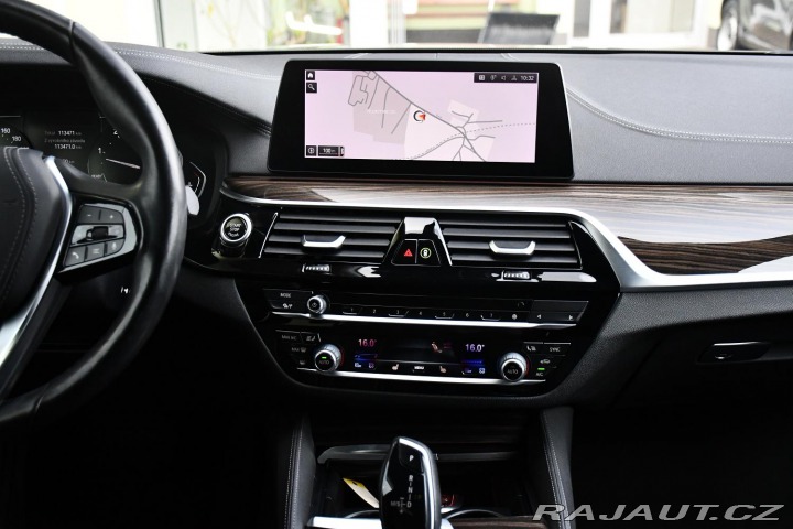 BMW 5 530d LUXURY LINE ČR 1M 2x 2020