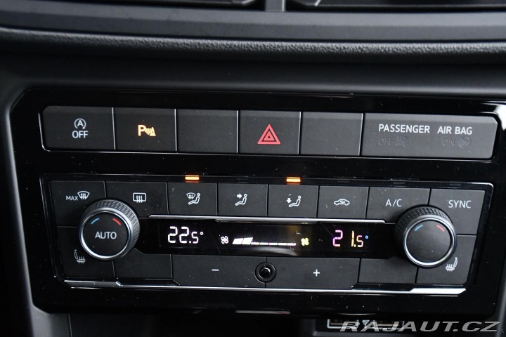 Volkswagen T-Roc 1.0TSi CARPLAY P.SENZORY 2019