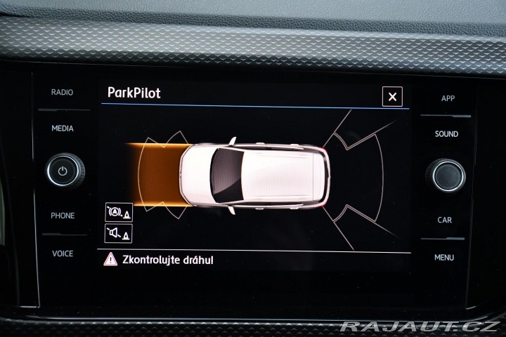 Volkswagen T-Roc 1.0TSi CARPLAY P.SENZORY 2019