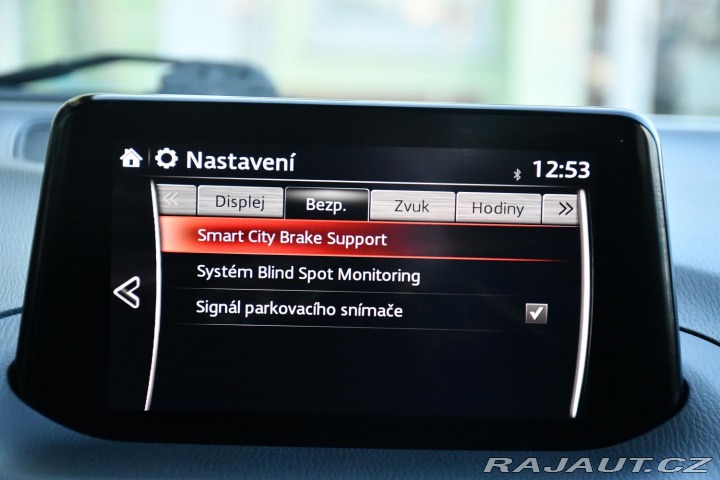 Mazda 3 2.0SKYACTIV-G ATTRACTION 2018