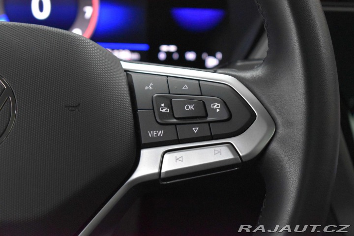 Volkswagen Touran 1.5 TSI *7.MÍST*WEBASTO*Č 2024