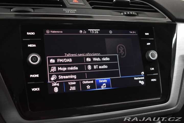 Volkswagen Touran 1.5 TSI *7.MÍST*WEBASTO*Č 2024