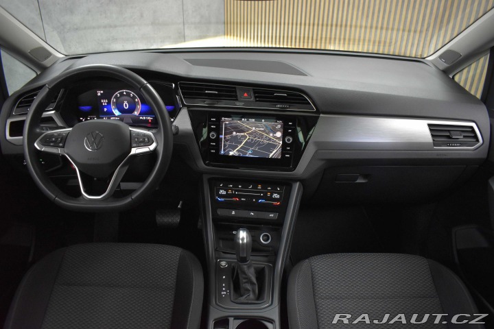 Volkswagen Touran 1.5 TSI REZERVACE 2024