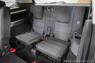Volkswagen Touran 1.5 TSI *7.MÍST*WEBASTO*Č 2024