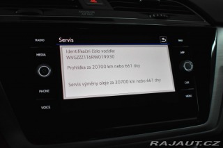 Volkswagen Touran 1.5 TSI *7.MÍST*WEBASTO*Č 2024