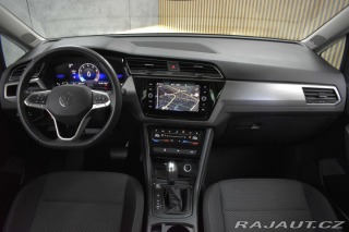 Volkswagen Touran 1.5 TSI *7.MÍST*WEBASTO*Č 2024
