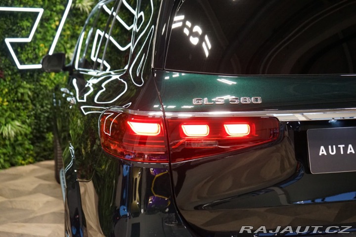 Mercedes-Benz GLS 580*4M*AMG*MEDIA*NEZ.TOP* 2025