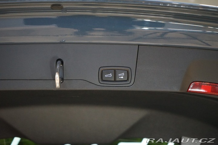 Porsche Taycan GTS*PANO*360*PCCB*PASS-DI 2025