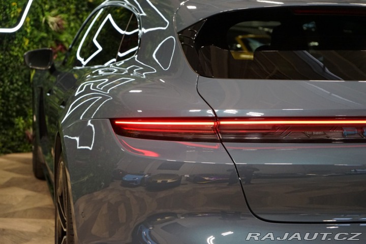 Porsche Taycan GTS*PANO*360*PCCB*PASS-DI 2025