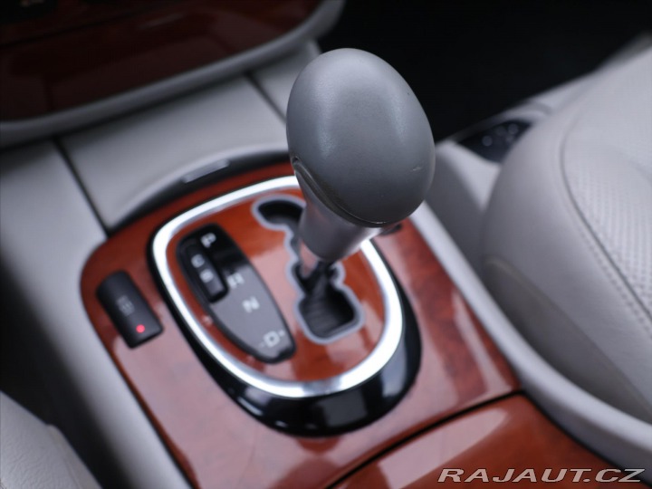 Mercedes-Benz S 3,2 320 CDI 150kW Měchy 2003