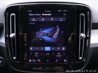 Volvo XC40 2,0 B4 145kW DCT Plus Dar 2022