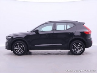 Volvo XC40 2,0 B4 145kW DCT Plus Dar 2022