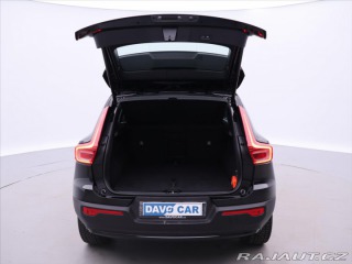 Volvo XC40 2,0 B4 145kW DCT Plus Dar 2022