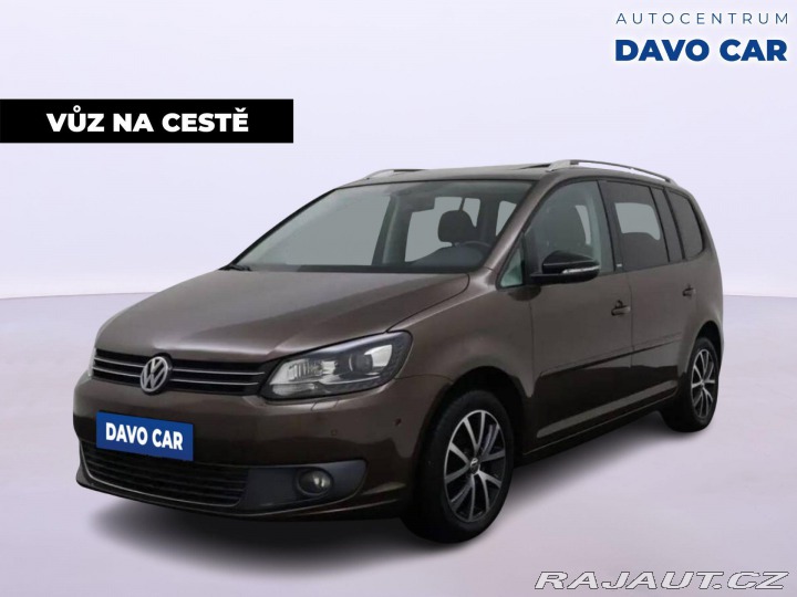 Volkswagen Touran 1,4 TSI Highline navi pan 2011